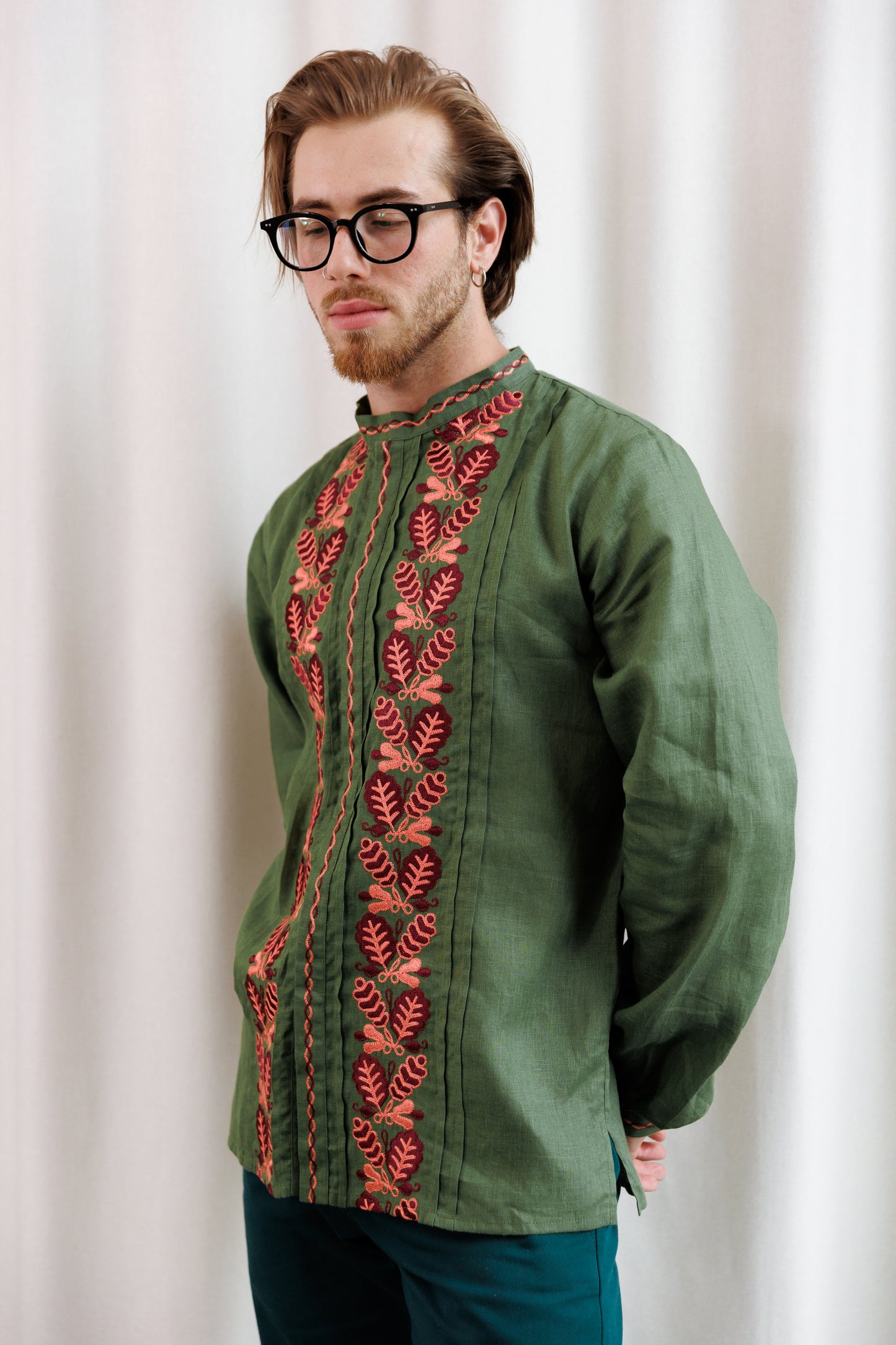 Чоловіча вишиванка "Тео"